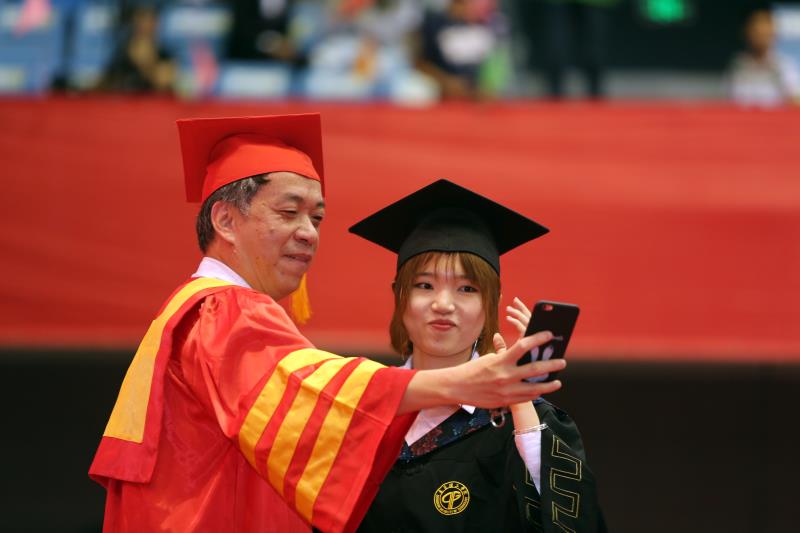 李琳2