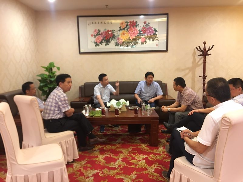 与株洲市副市长座谈