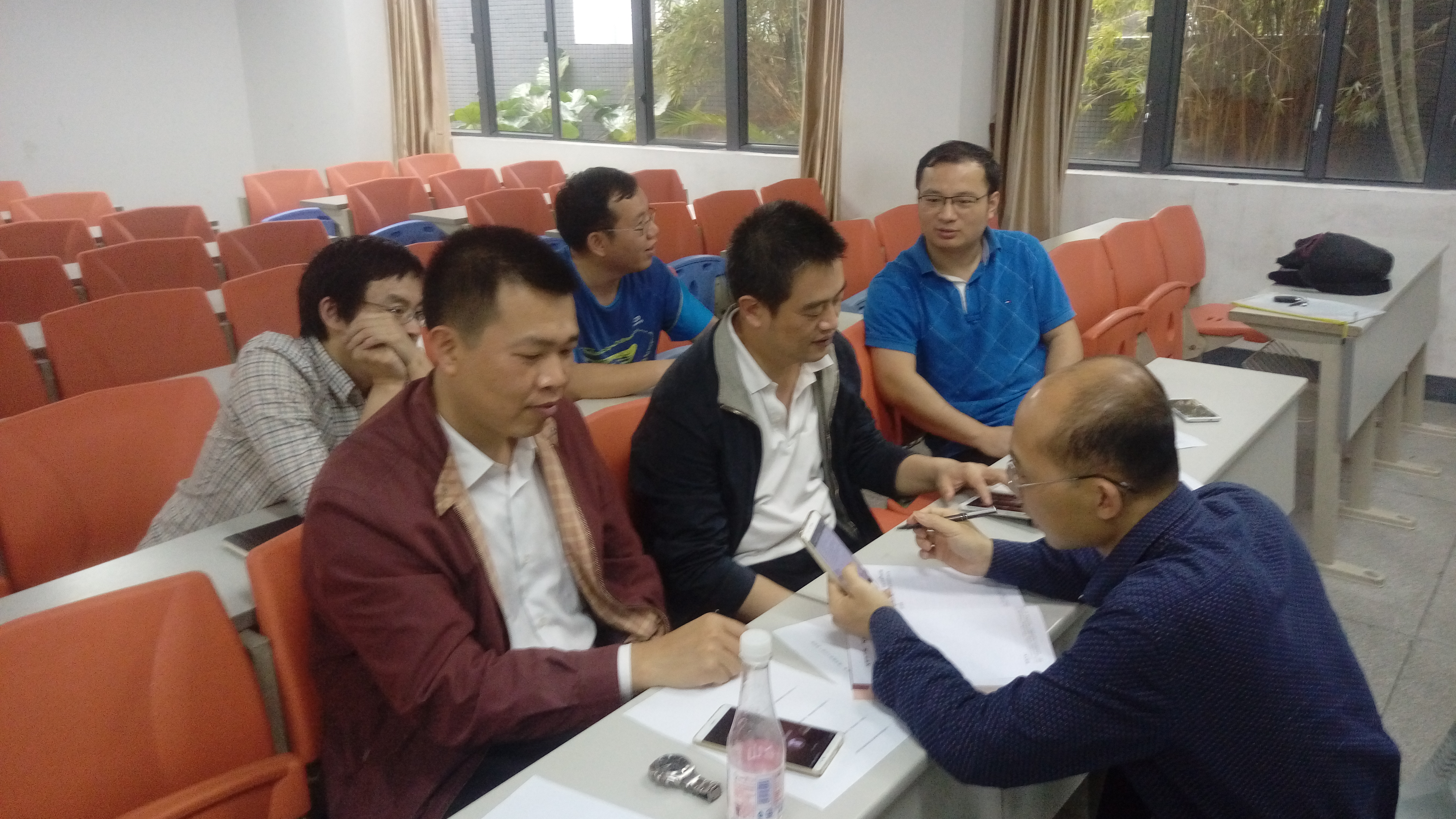 光电工程系在徐永钊副院长主持下开展教育教学大讨论